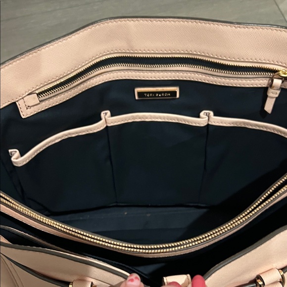 Tory Burch Tote Bag - Picture 7 of 9